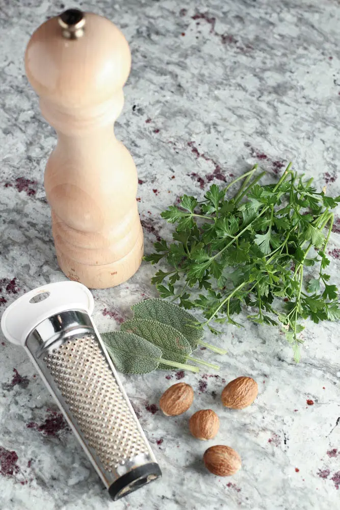 garnishes for sausage butternut squash pasta