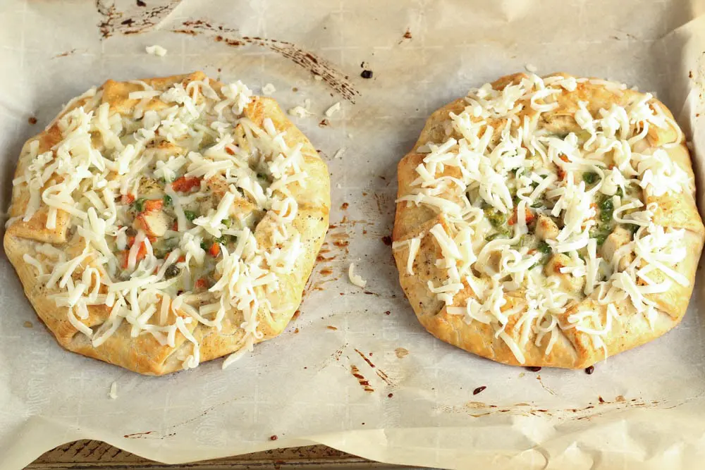 chicken potpie crostata process shot 4